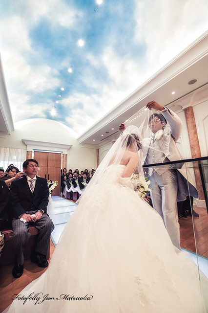 ホテルオークラ東京ベイ　結婚式　人前式　ブライダルフォト　ベールアップ