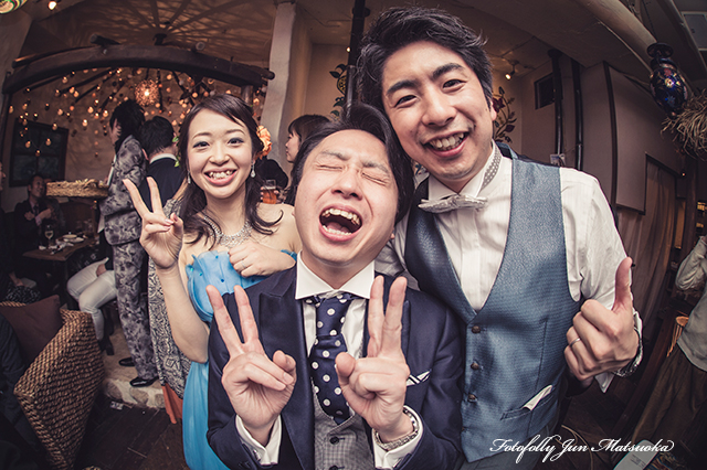 ブライダルフォト　持ち込みカメラマン　ウエディングフォト　下北沢エシカル　結婚式二次会写真　スナップ
