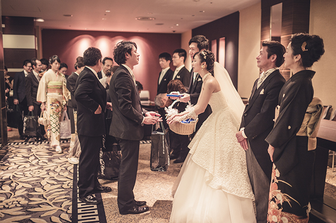 ホテルニューオータニ 披露宴 送賓 ブライダルフォト ウエディングフォト 結婚式写真