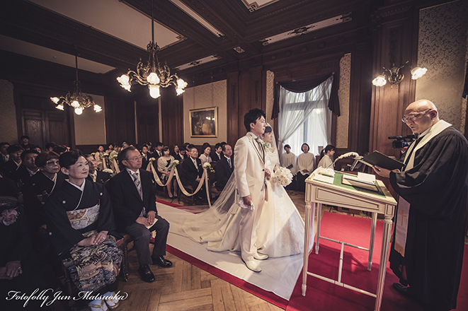 グランドプリンス高輪貴賓館 挙式全体の様子 ブライダルフォト ウエディングフォト 結婚式写真
