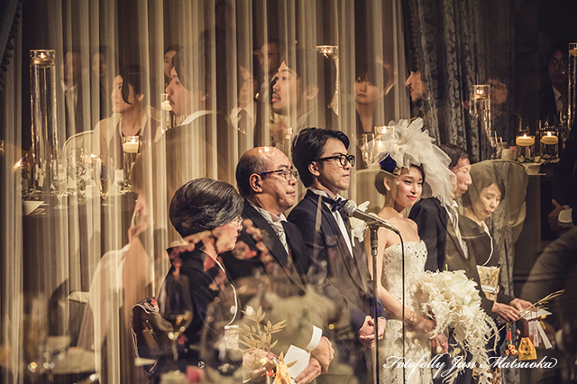 椿山荘で結婚式　椿山荘持ち込みカメラマンのブライダルフォト　ボールルームにて披露宴　祝辞