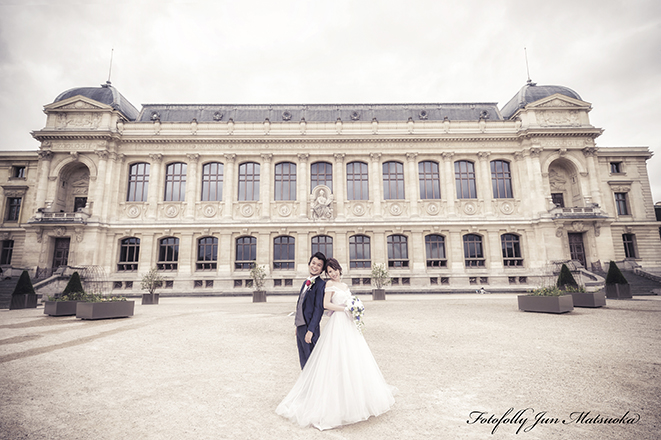 パリフォトウエディング　パリで前撮り　parisでウエディング前撮りを撮る　パリ植物園にて