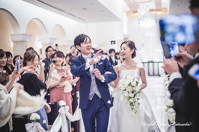 ホテルニューオータニ東京での結婚式　持ち込みカメラマン　ブライダルフォト　挙式退場