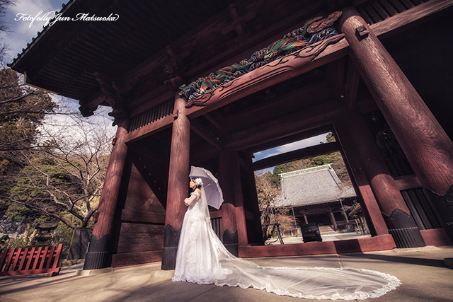 鎌倉のお寺で前撮り　フォトウエディング　ウエディングカメラマン鎌倉　鎌倉妙本寺で前撮り　新婦一人