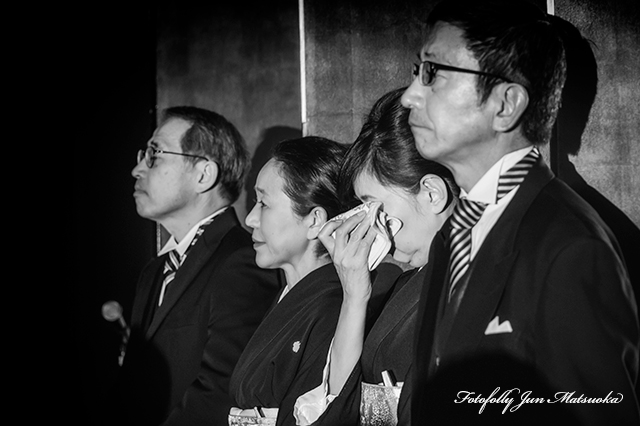 ホテルニューオータニ東京で結婚式の写真　ニューオータニウエディング　持ち込みカメラマンニューオータニ　ウエディングカメラマン　ニューオータニで披露宴　色打掛で　新婦の手紙
