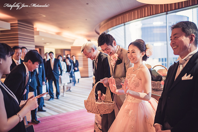 ヒルトン東京ウエディングフォト ブライダルフォト 結婚式写真 披露宴送賓