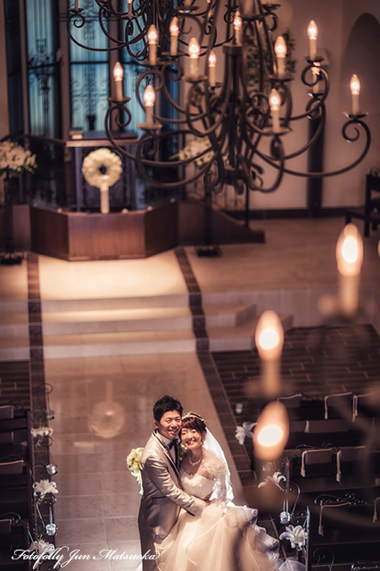 ヴィラデマリアージュ長野ウエディングフォト ブライダルフォト 結婚式写真 館内ロケーションフォトチャペル2階からカット