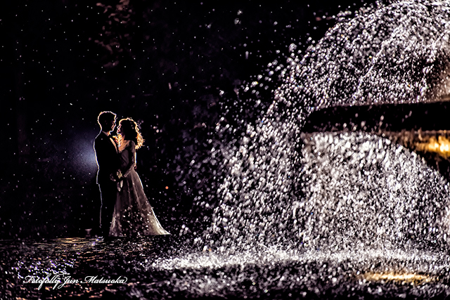 結婚式前撮り写真　素敵なフォトウエディング　東京駅　和田蔵噴水公園にて