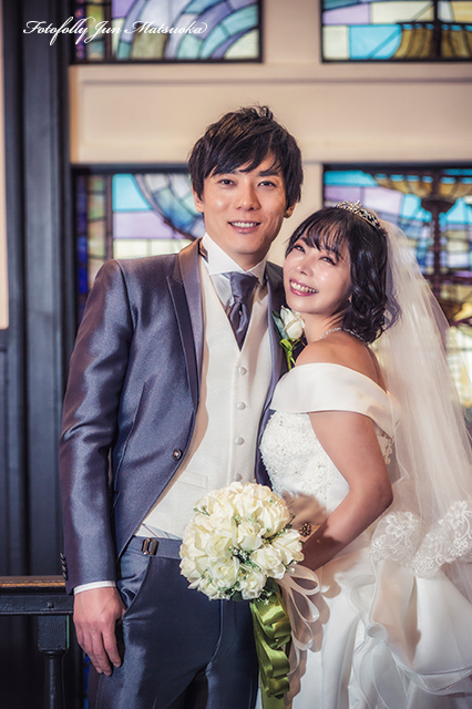 ドレスで前撮り　前撮り横浜　結婚式前撮り　ウエディングカメラマン　　横浜開港記念館　笑顔ショット